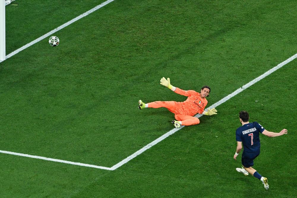 点球与牌罚